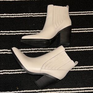 Marc Fisher White Heeled Ankle Boots Booties